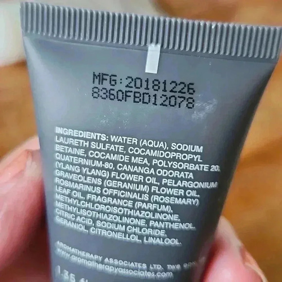 Aromatherapy Associates Body Wash Shampoo Body Wash 1.35 oz. - Picture 6 of 8